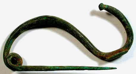 ANCIENT ** GREEK ** 3 2 B.C.**BRONZE ** BOW ** FIBULA  