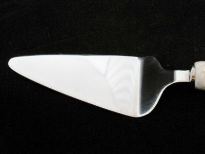 Sheffield Cake or Pie Server, Sea Shell Handle  