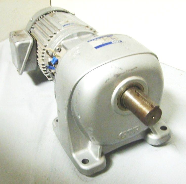 GTR GEARMOTOR G3LM 32 40 075 HELICAL G3 SERIES 1HP RATIO 140 3PH 380V 