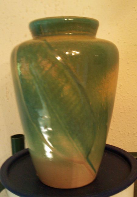 ZANESVILLE MARKED EXPERIMENTAL CRYSTALLINE GLAZE #102  