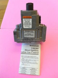 Honeywell VR8305M VR8305 2102 Furnace NEW Gas Valve  