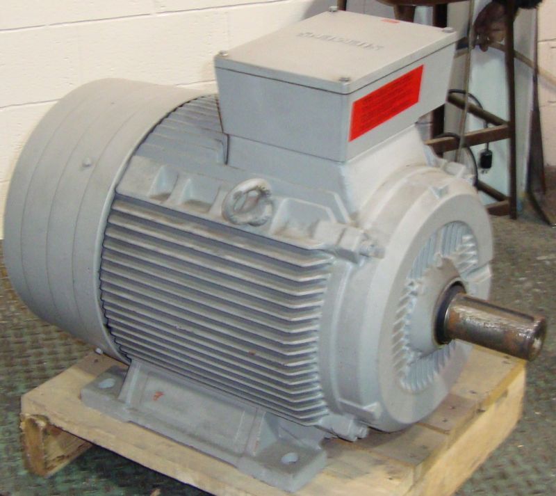 SLS1B12 NEW Siemens Elec Motor HP 53/30.5kw RPM 2960 #9085LR  