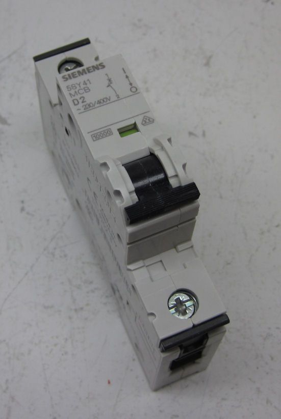 SIEMENS CIRCUIT BREAKER 2A 5SY4102 8  