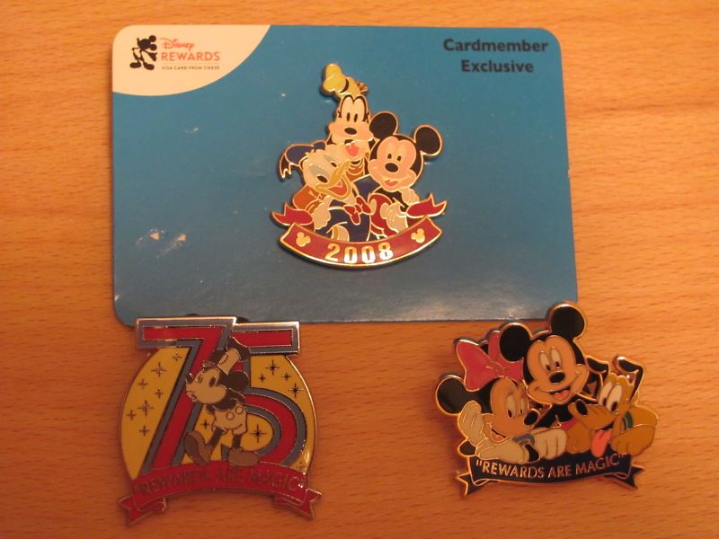 DISNEY PIN LOT OF 3 DISNEY VISA REWARDS PINS  