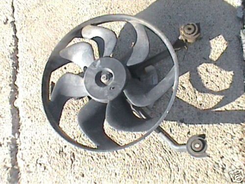 1996 Cadillac 96 DeVille RADIATOR COOLING FAN 22136417  