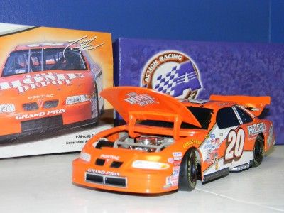 2000 ACTION 124 TONY STEWART #20  CAR MIB  