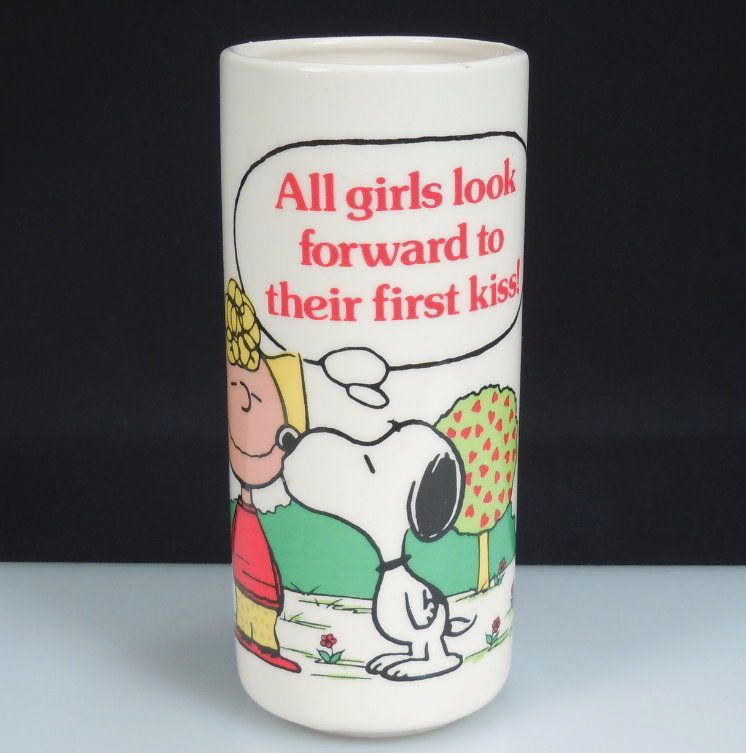 Vintage Snoopy & Sally Vase GIRLS & FIRST KISS  