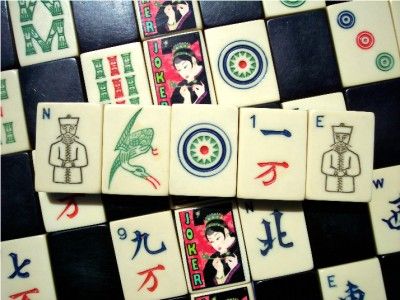 Vintage Pung Chow Two Tone Mah Jong Jongg Set 8 Jokers  