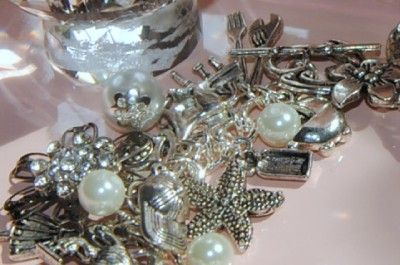   DAWN WEDDING CHARM BRACELET Bella Edward Vampire w/Free Twilight Pin