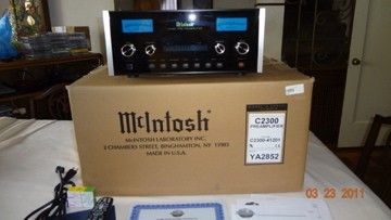 McIntosh C2300 Preamplifier 5 months old, 3 yr.Mc. warranty, Mint 