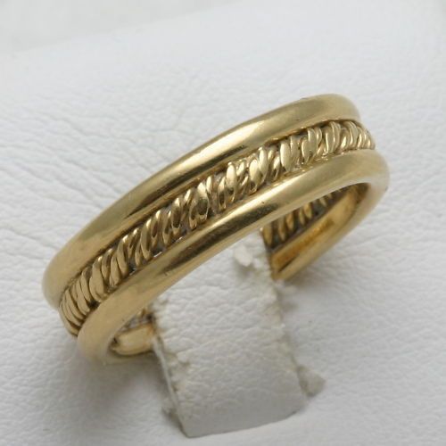 Estate 18k yellow gold wedding band 6.5mm textured  