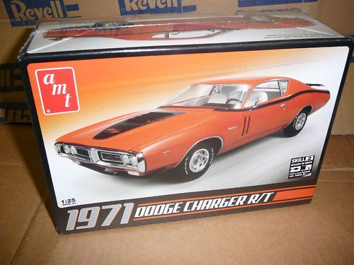 25 1971 DODGE CHARGER R/T   AMT # 678  