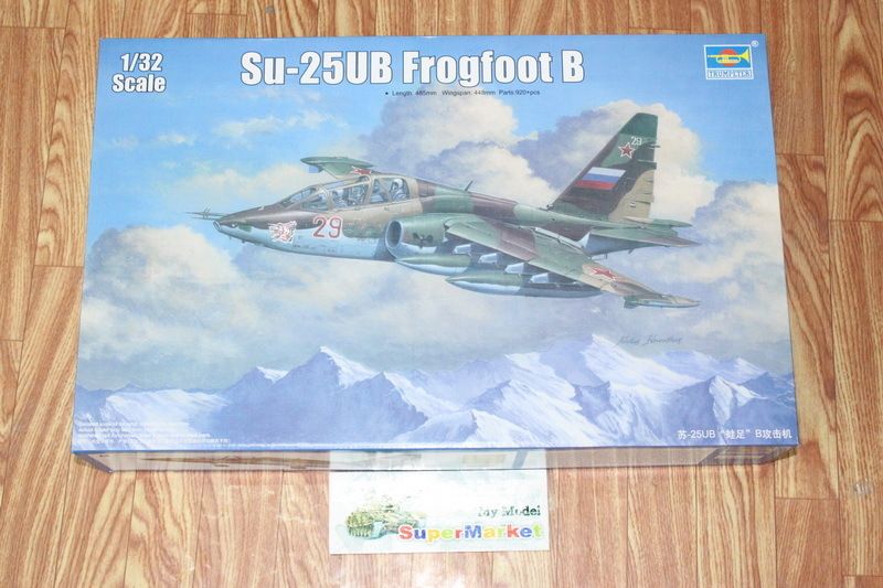 Trumpeter 1/32 02277 Su 25UB Frogfoot B  