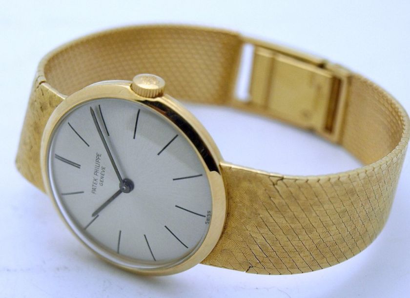 Vintage PATEK PHILIPPE   18K GOLD Calatrava Ultra Thin Circa 1970s 