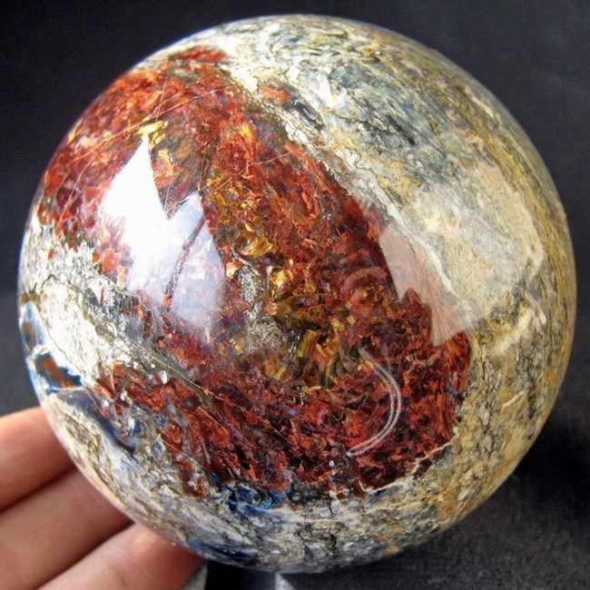 80mm Chatoyant Pietersite Crystal Sphere/Ball pts80ie1724  