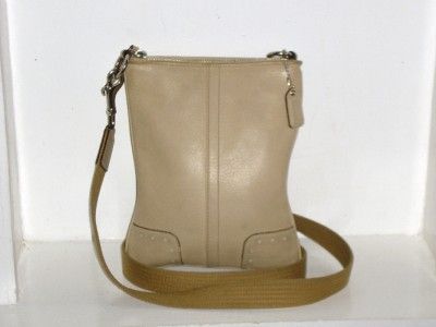 COACH Beige Leather Conv Slim Cross Body Messenger Shoulder Bag 