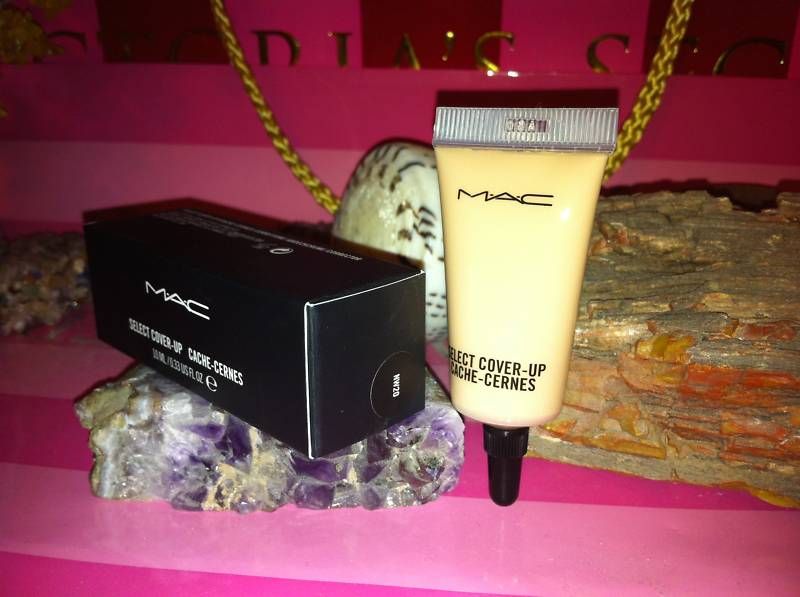 MAC Cosmetics Select Cover Up Concealer Tube NW20 *NEW*  