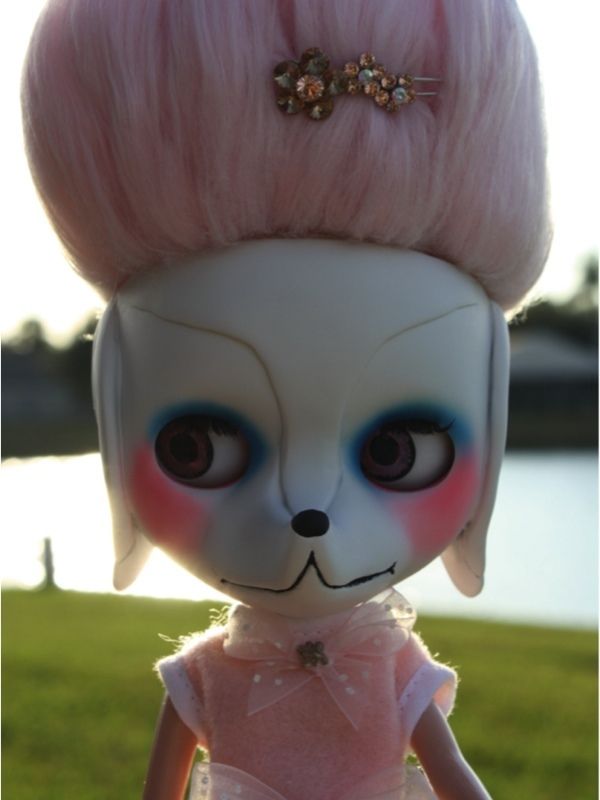 OOAK BLYTHE CUSTOM PETEENA DOLL  