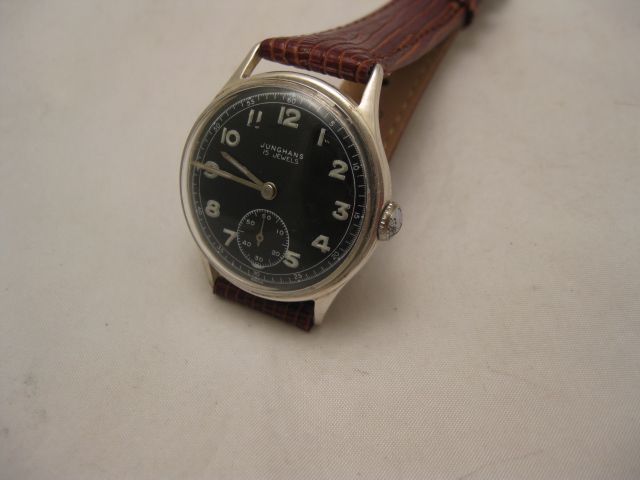 RESTORED 1954 JUNGANS RADIUM DIAL 15 JEWEL JUNGHANS 693 SUB SECONDS 