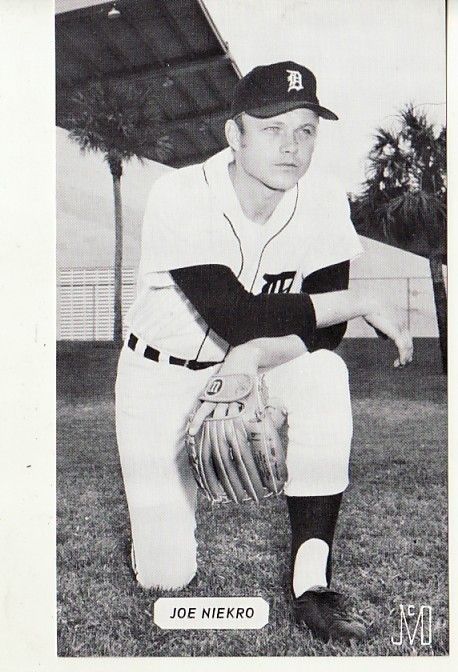 BASEBALL McCARTHY postcard JOE NIEKRO  