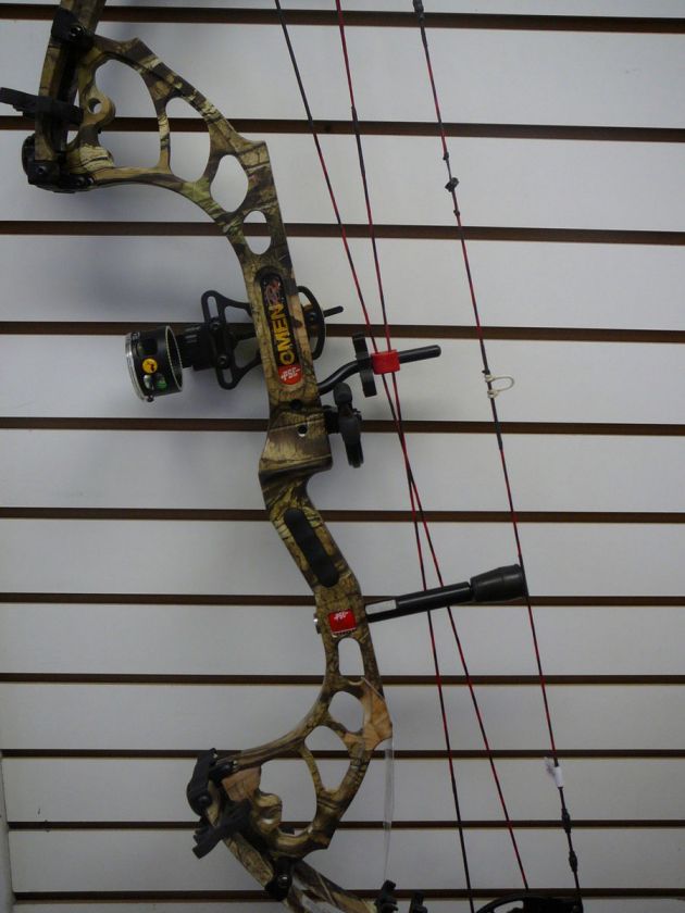 NEW  PSE Omen Pro Compound Bow R/H 60# 2011  