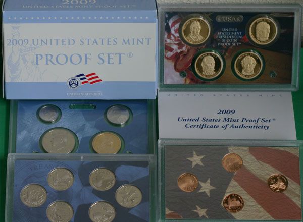 2009 United States Mint ANNUAL 18 Coin Proof Set Original Box & COA 