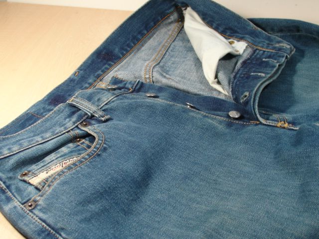 Diesel Industry Blue Jeans Sz 30 W 32 L 30  