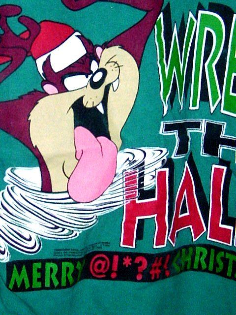 TAZ CHRISTMAS T SHIRT   WRECK THE HALLS   SIZE MEDIUM  