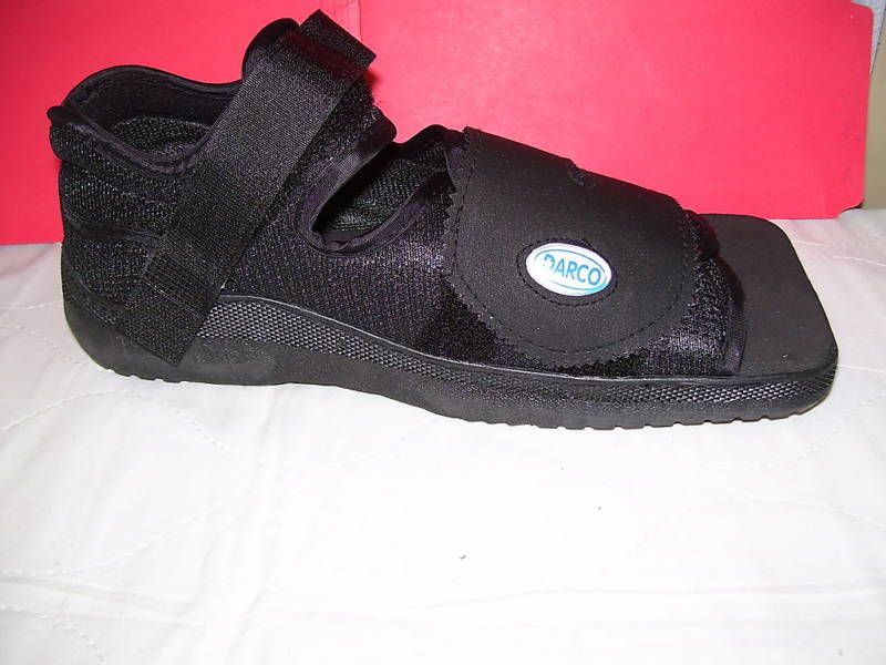 Darco Surgical Shoe Size Mens MEDIUM  