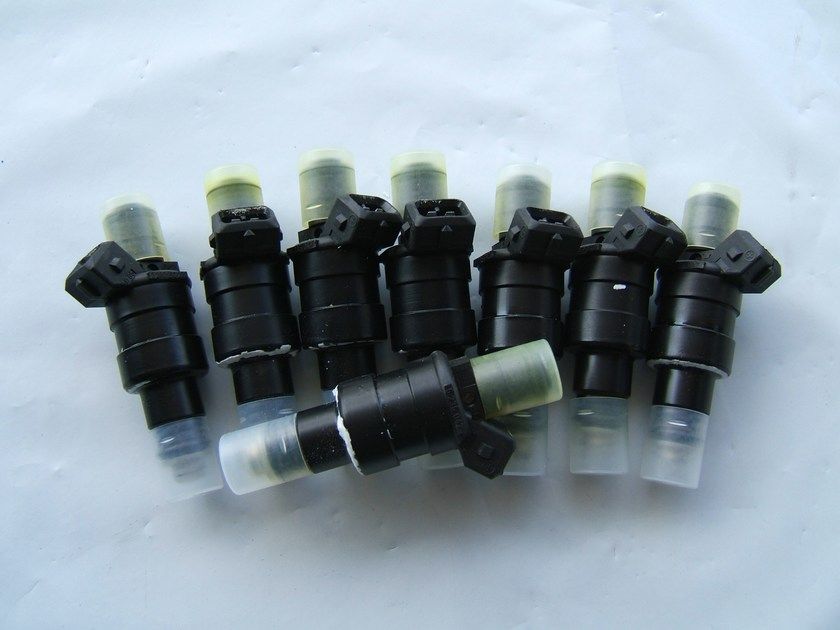 NEW Bosch 0280150222 Fuel Injectors 85 88 TPI 5.0L Camaro Firebird 