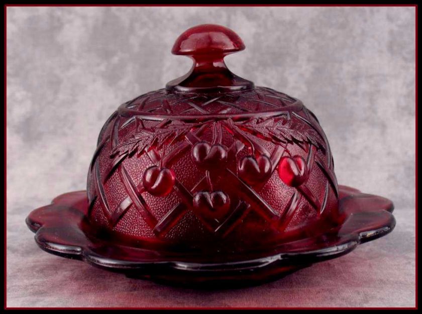 RUBY RED GLASS Large ROUND DOMED BUTTER DISH ~ CHERRY & LATTICE DESIGN 