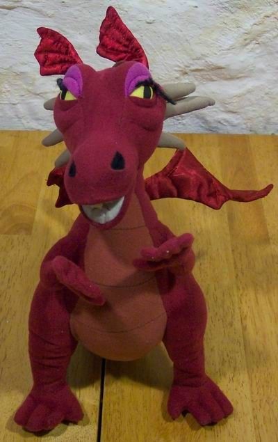 Shrek Donkeys Wife RED GIRL DRAGON 13 Plush STUFFED ANIMAL Toy 