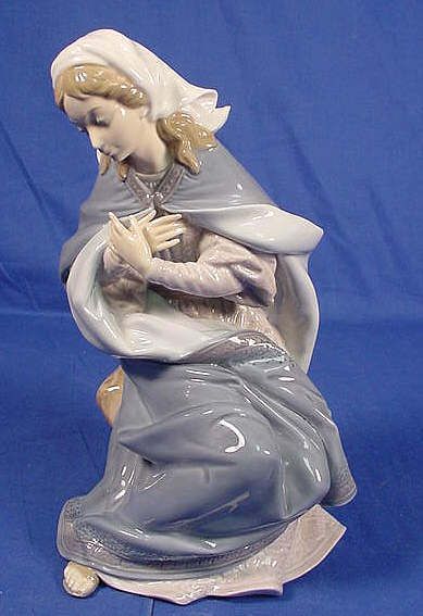 Lladro Figurine VIRGIN MARY #1387  