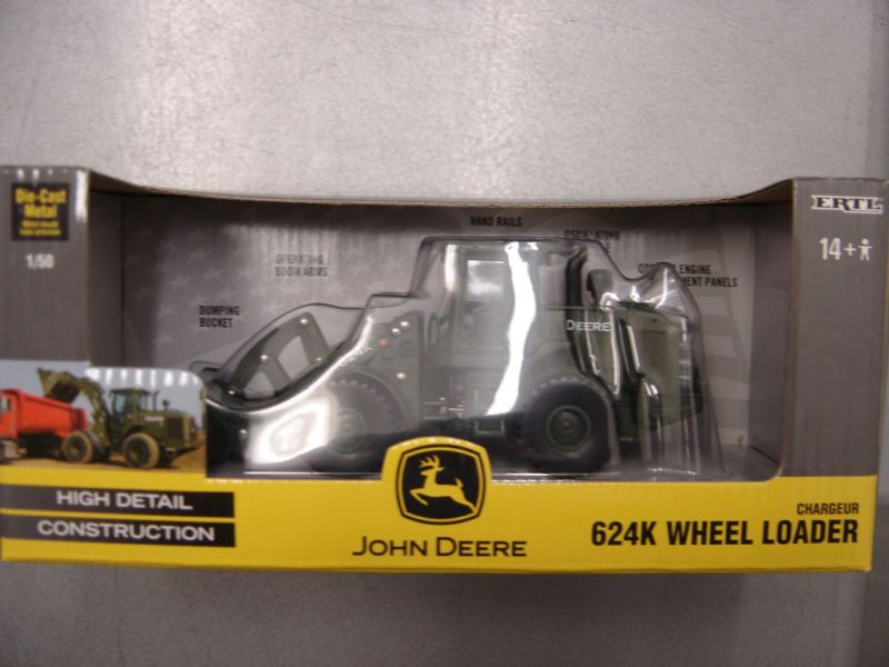 JOHN DEERE MILITARY 624 K WHEEL LOADER HIGH DETAIL  