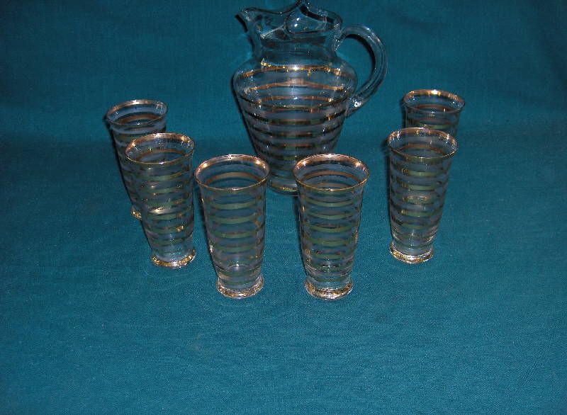 Vintage Glass Iced Tea Pitcher & Tumblers Gold Stripes  