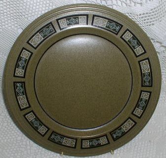 Mikasa Painted Sands Navajo 6507 Dinner Plates  